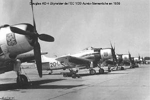 120 - AERODROMES ET BASES 1945-1962-1-BOUFFARIK BA 142) (38)